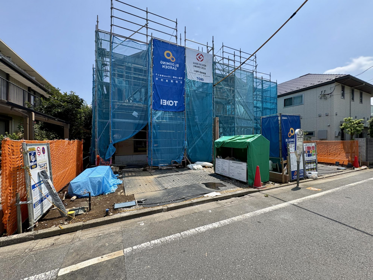【外観写真】 広々としたLDKに、水回りを集約した家事動線良好な間取り設計。毎日の暮らしにゆとりをもたらし、ご家族皆様が快適に過ごせる住まいです。