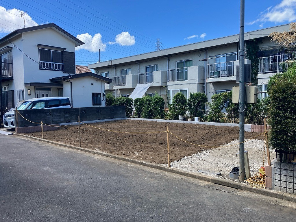 販売現地写真（2026年8月撮影） 建築前です