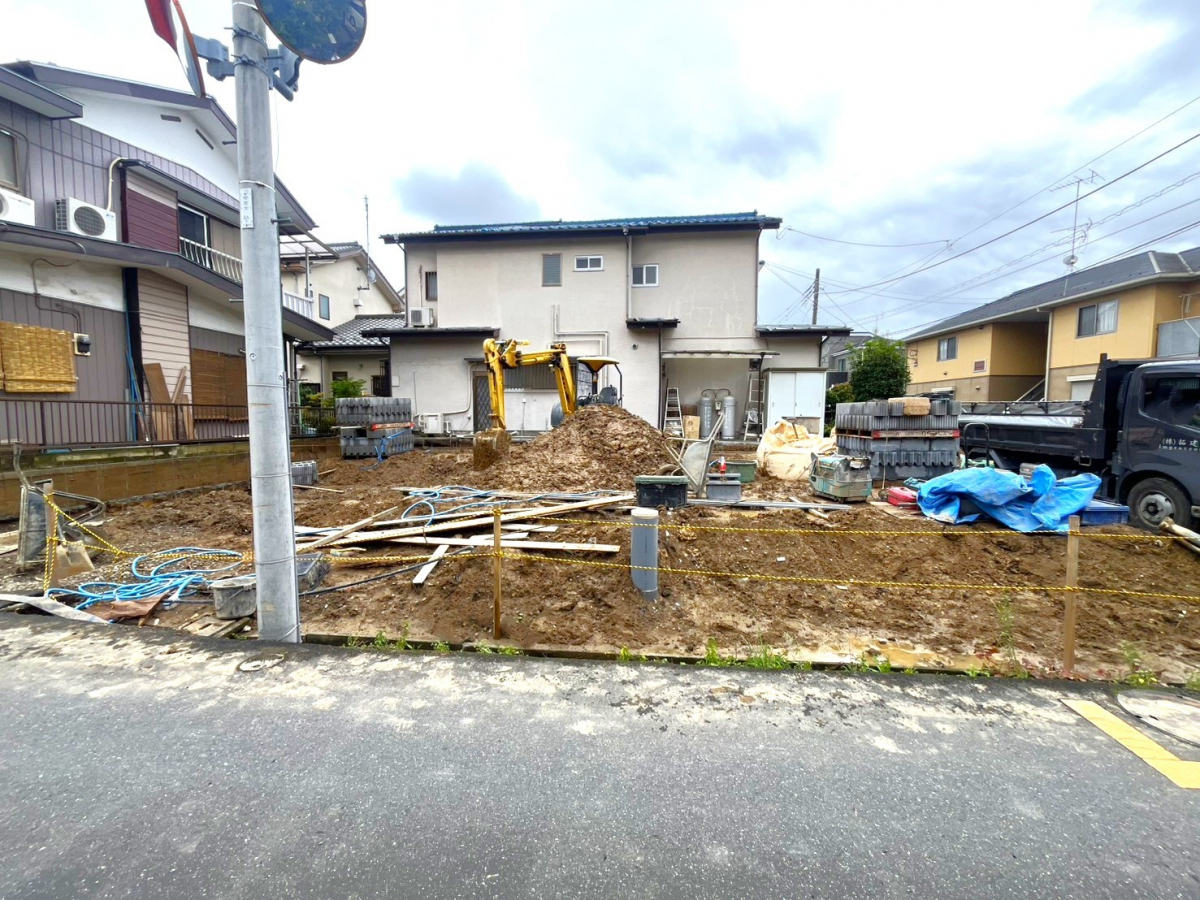 販売現地【2026/9/12撮影】 敷地45坪×カースペース3台可