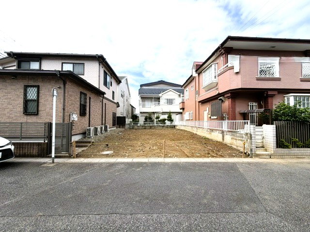 ブルーミングガーデン越谷市東越谷５丁目１棟の外観②