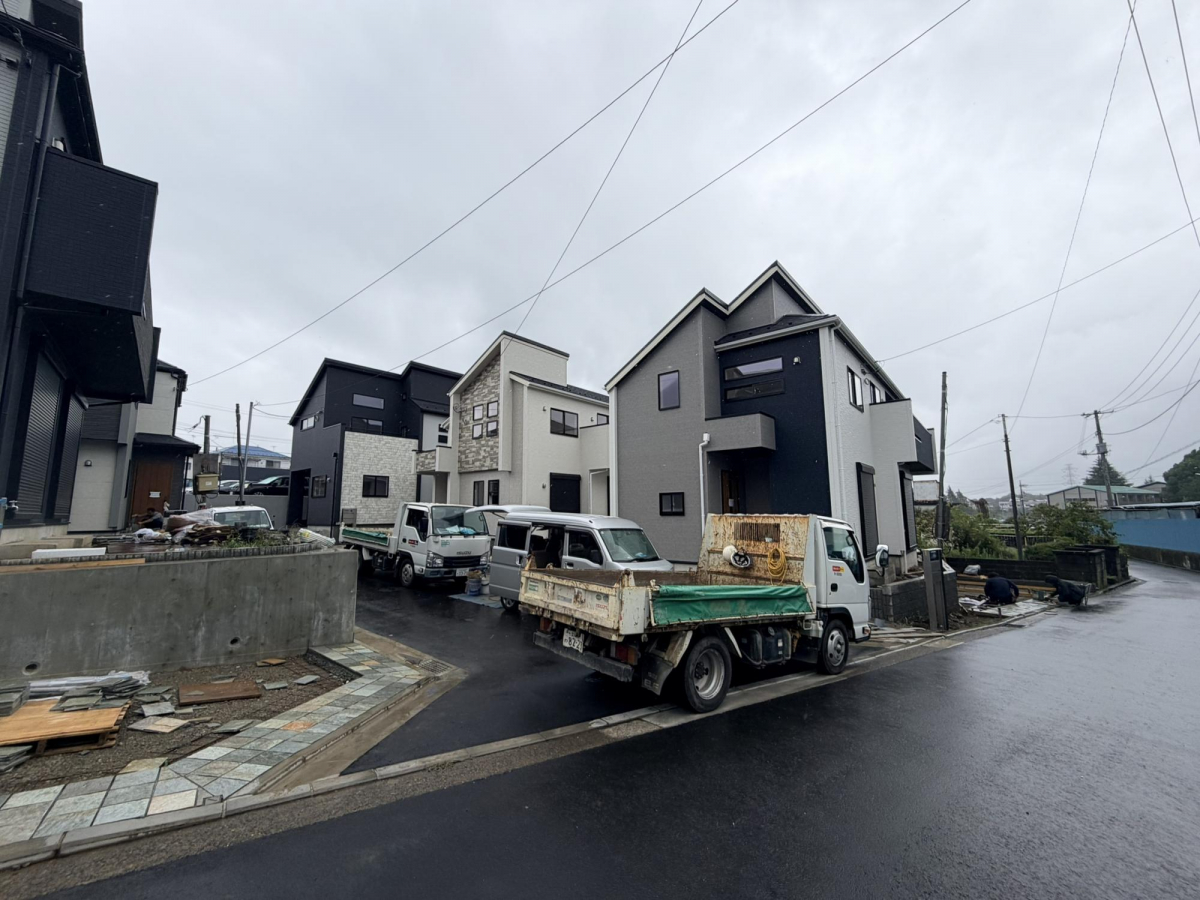 ブルーミングガーデン横浜市旭区下川井町７棟の外観②