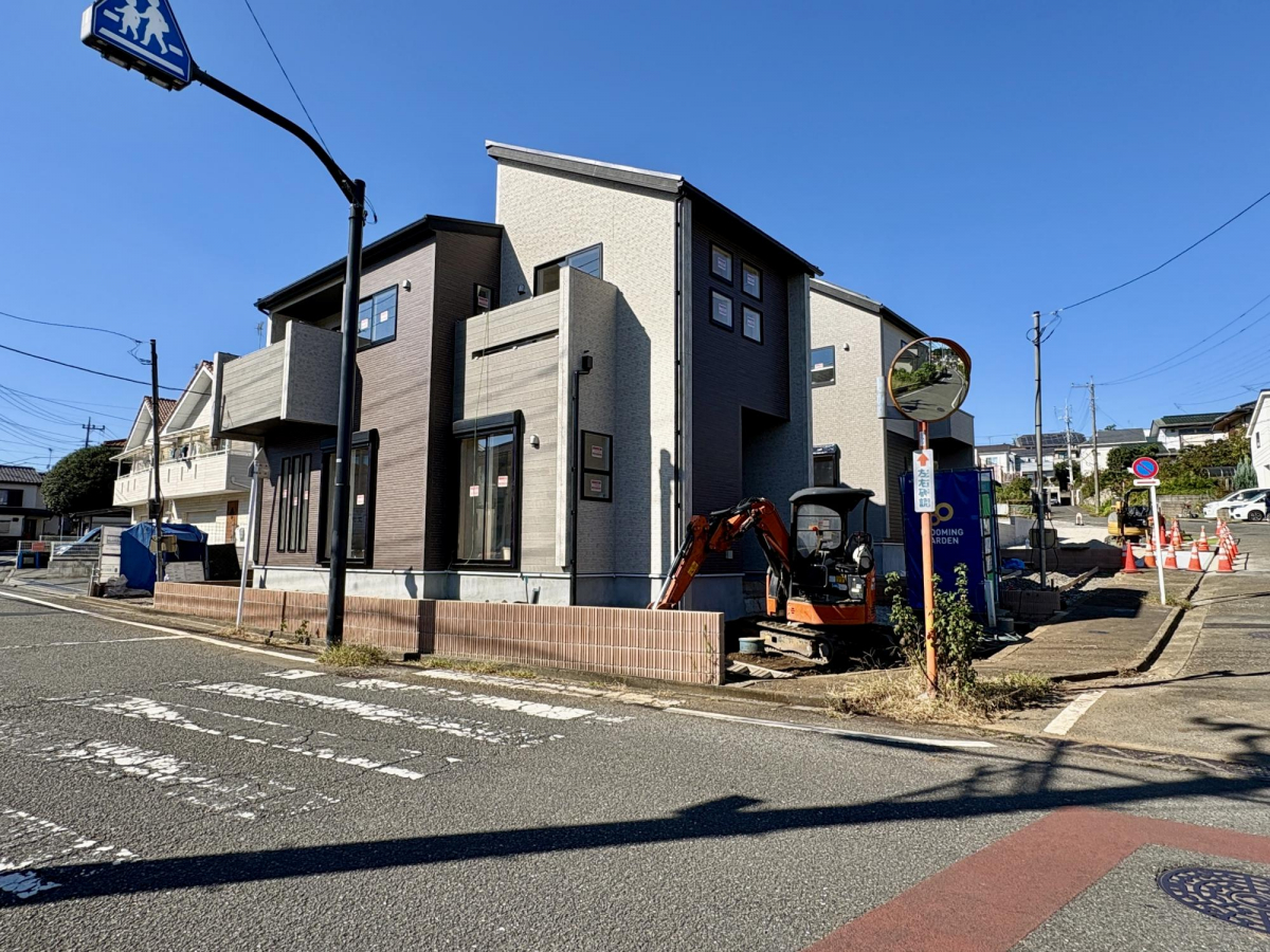 ブルーミングガーデン東大和市狭山１丁目３棟の外観②