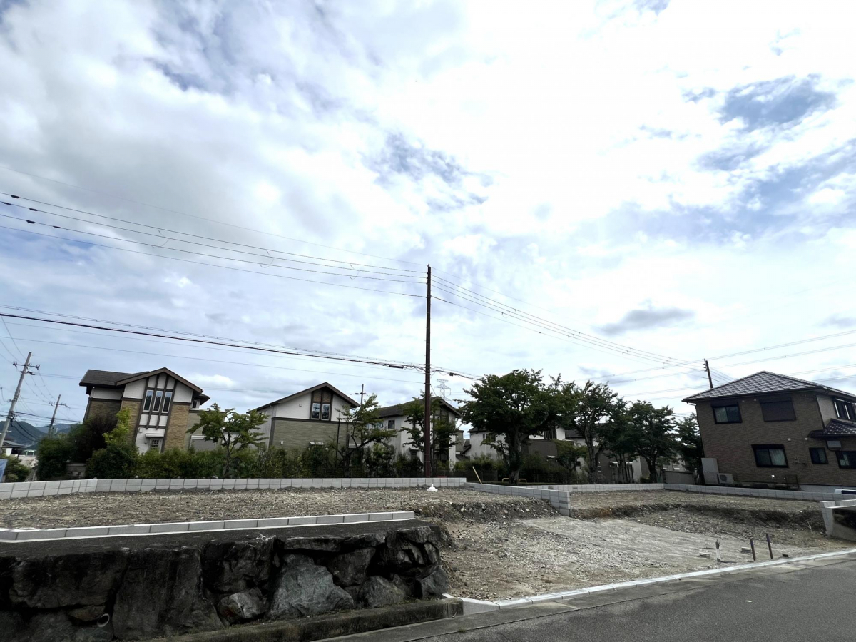 ブルーミングガーデン猪名川町白金２丁目２期２棟の外観②
