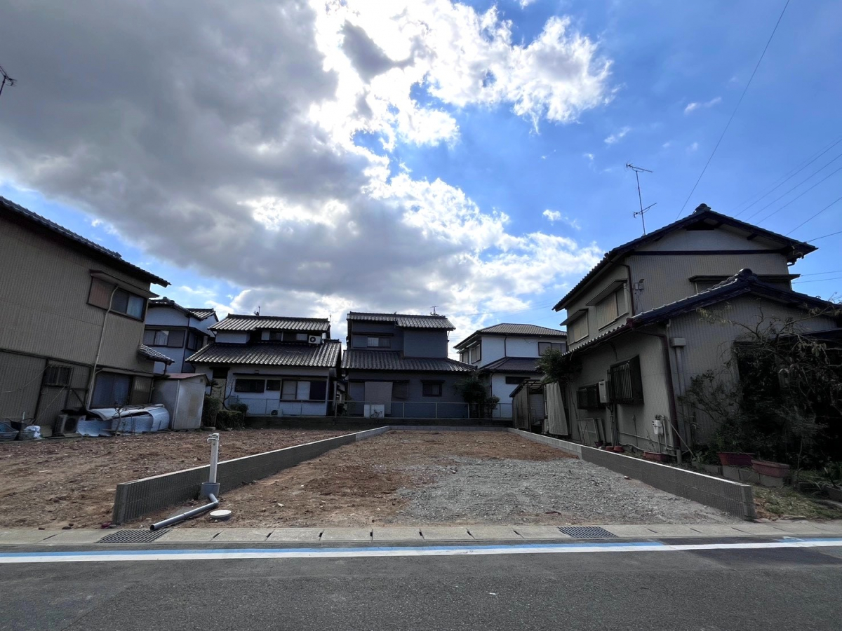 販売現地 