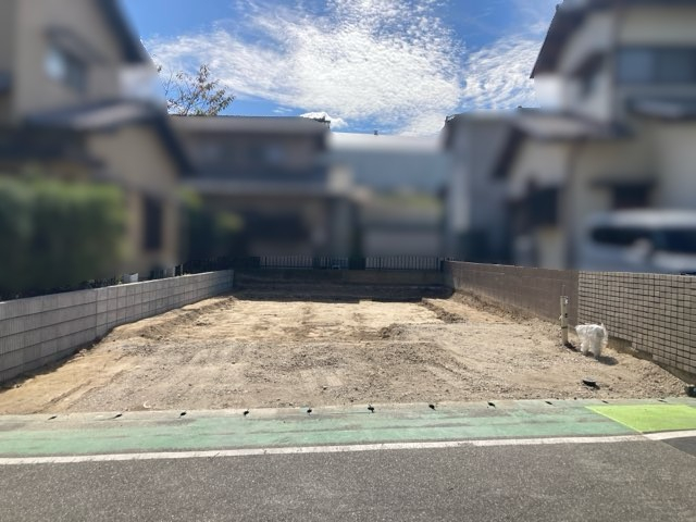 現地写真 撮影時:2026年10月中旬完成予定:2027年1月下旬