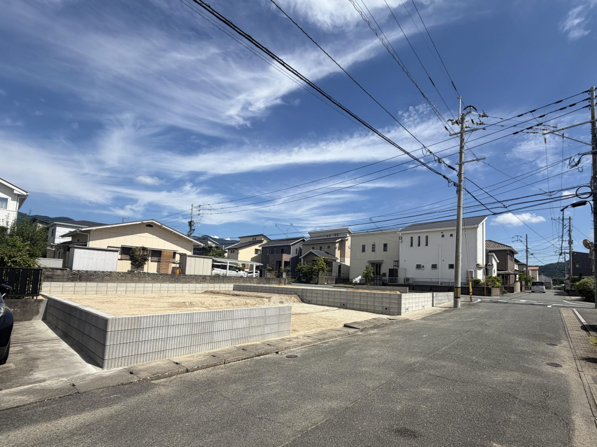 ブルーミングガーデン糟屋郡宇美町平和２丁目３棟の外観②
