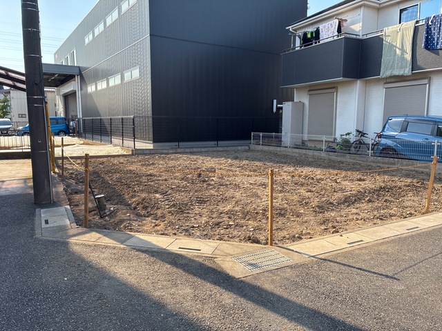 日を重ねるごとにこの佇まいに愛着が湧いてきそう（1号棟）