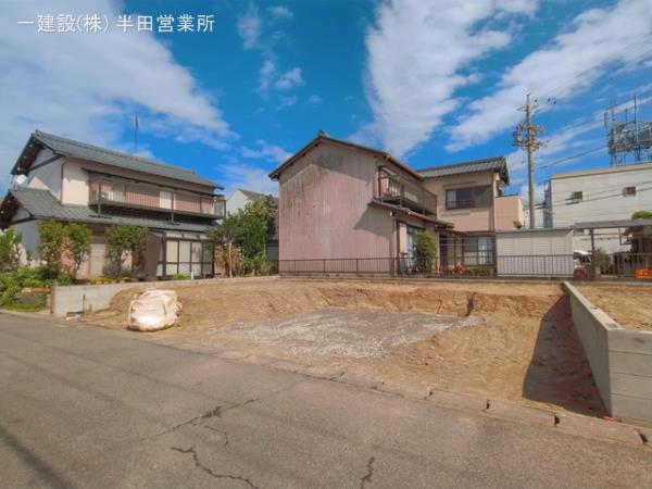 日を重ねるごとにこの佇まいに愛着が湧いてきそう（2号棟）