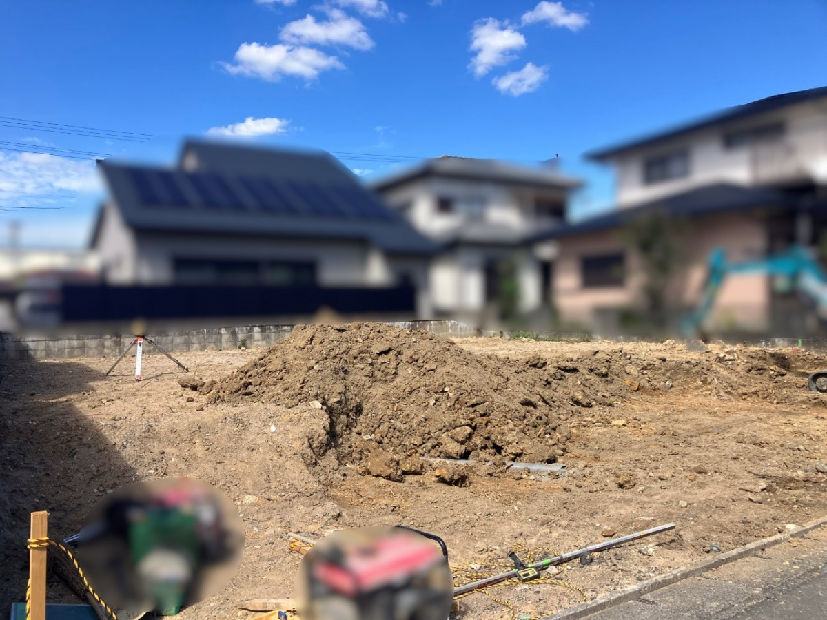 現地写真 撮影時:2026年10月中旬完成予定:2027年1月下旬