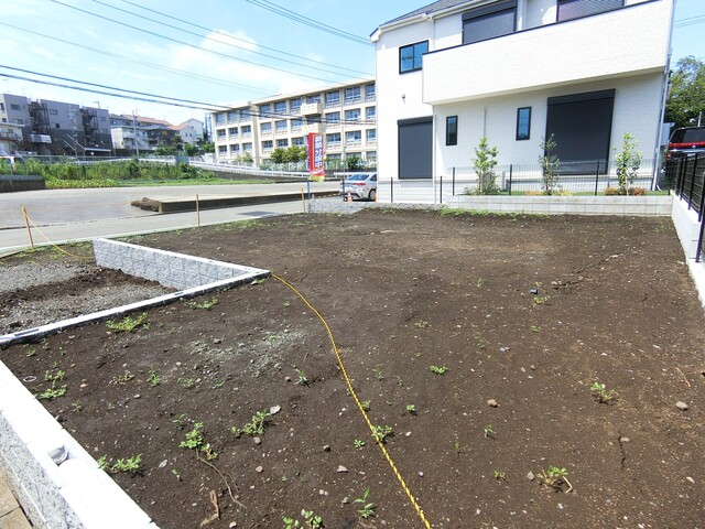 ハートフルタウン厚木市下依知2丁目1165番の外観②